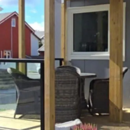 Flott Moderne Meget Sentralt I Vakre Sorbyen I For Inntil 4 Pers Apartment